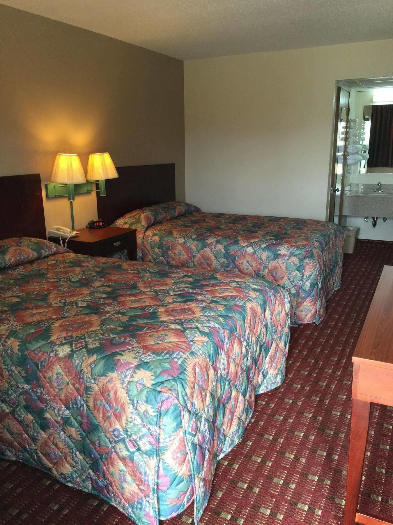 Executive Inn And Suites Dyersburg Eksteriør billede